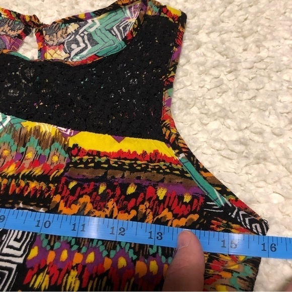 BONGO Artsy Bohemian Aztec 100% Rayon Short One Piece Romper Womens Size Large - Picture 10 of 10